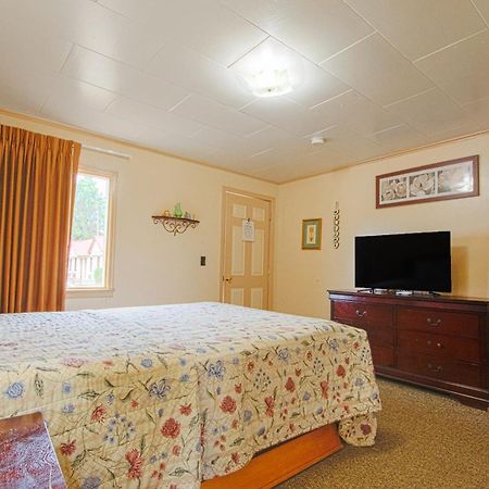 Sunflower Motel Hiawatha By Oyo Dış mekan fotoğraf